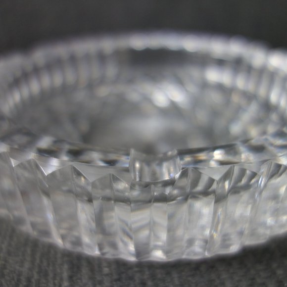 Nice Ash Tray with some Weight to it! - Picture 2 of 7